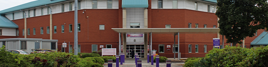 entrance to liverpool women's hospital